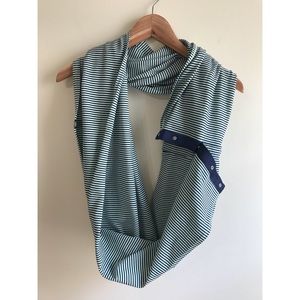 Lululemon Vinyasa Rulu Scarf